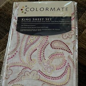 King Sheet Set - Paisley Pattern in Pink and Cream
